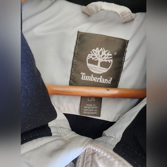 Timberland Cream Vest for Versatile Layering - Picture 8 of 10